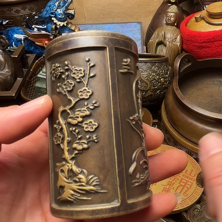 精美铜器批发档口
