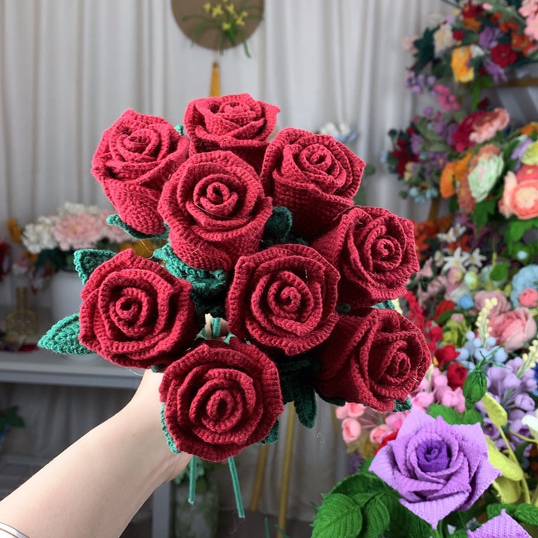 9支酒红色酒杯玫瑰