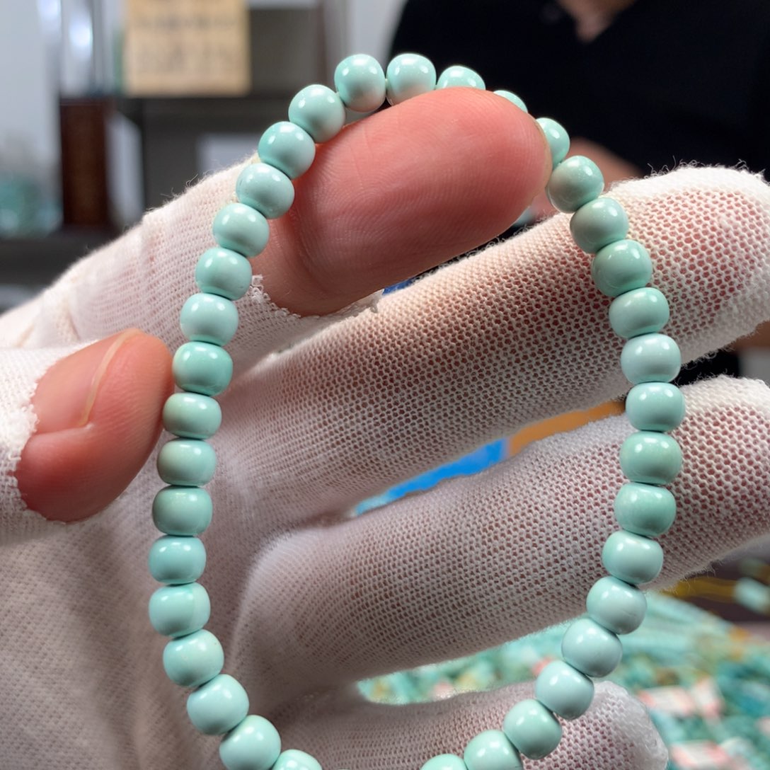 绿松石未镶嵌挂件