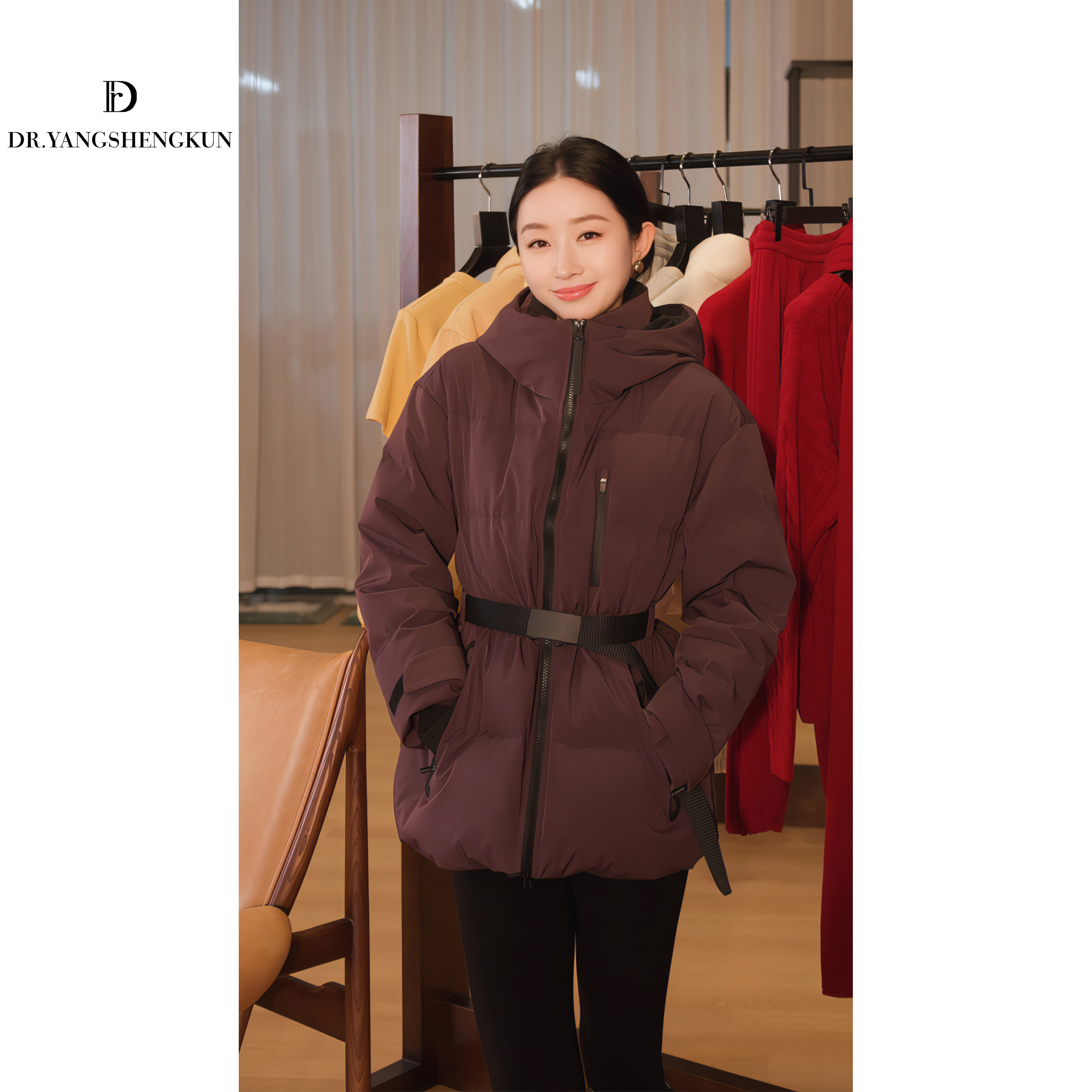 杨圣坤2025冬季新品90鹅绒三防轻户外连帽羽绒服外套S825120722