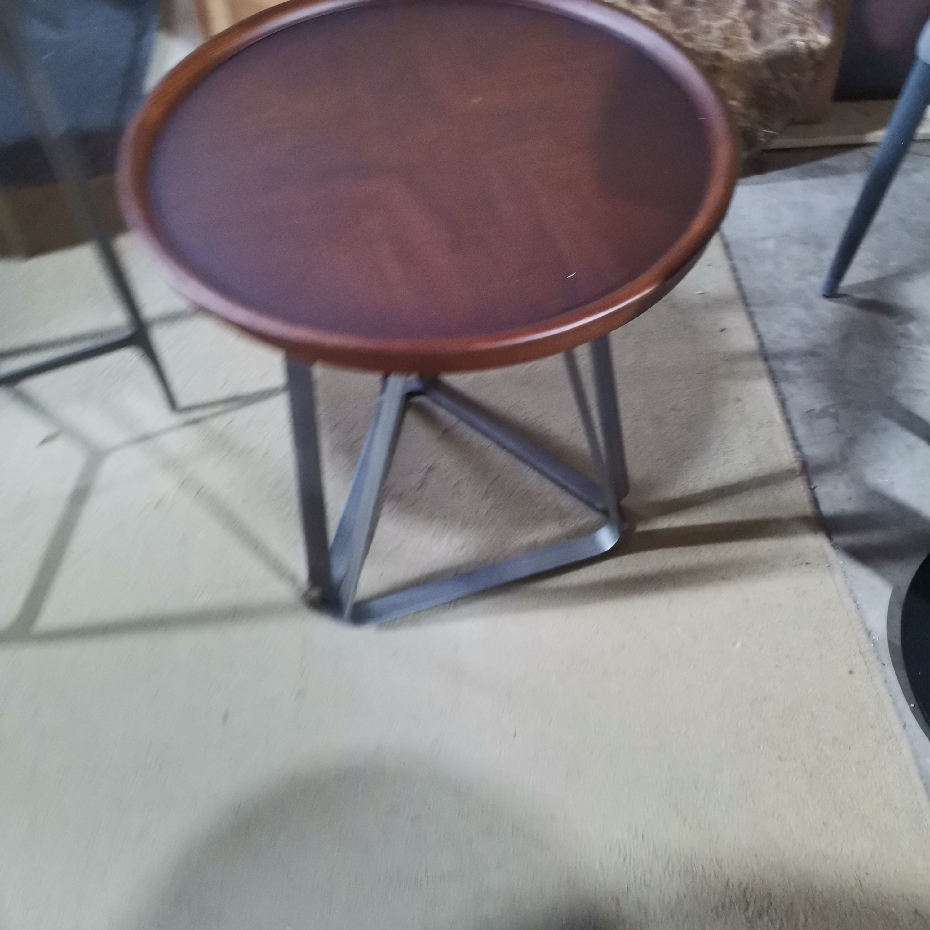 50*50*55板木结构茶几角几圆形