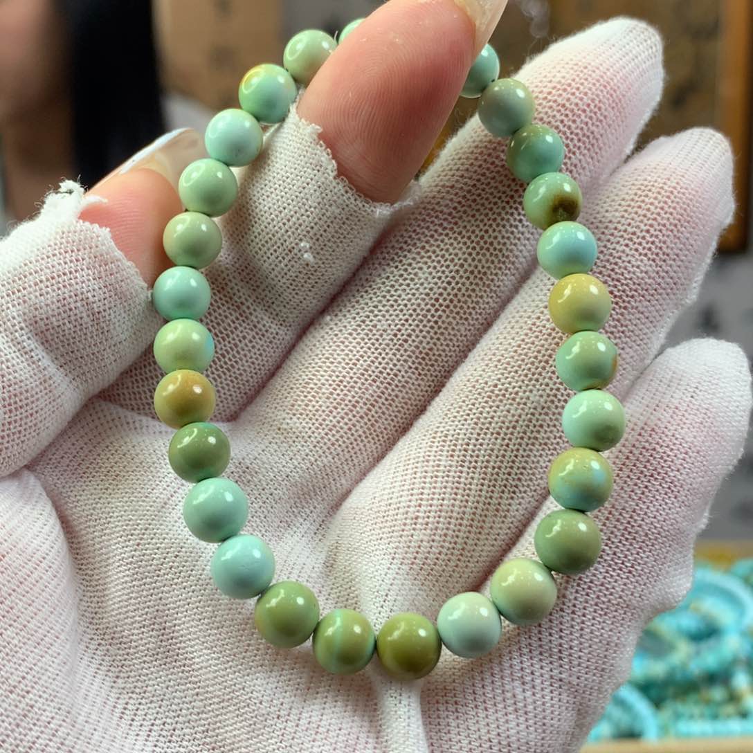 绿松石未镶嵌挂件