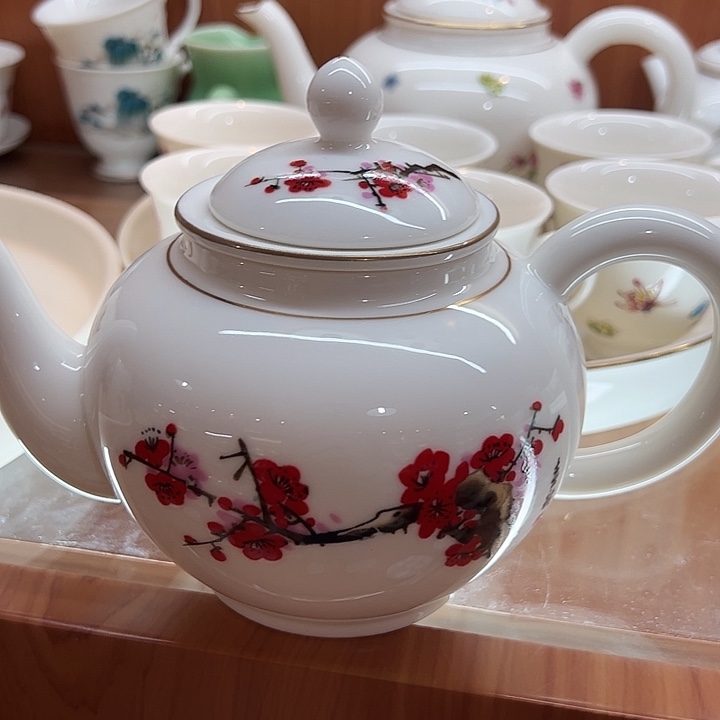 陶瓷茶壶哈哈哈哈哈