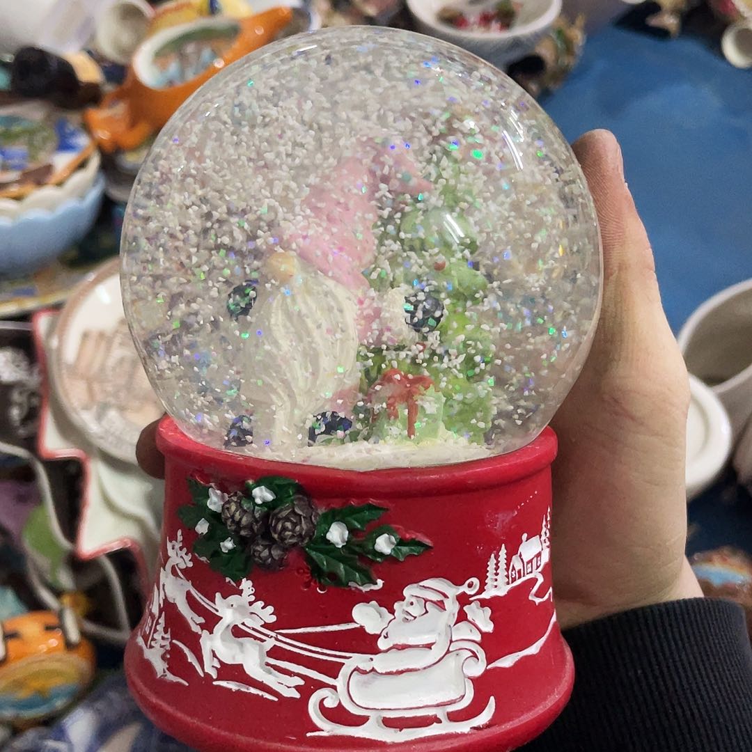 摆件     微瑕。         
