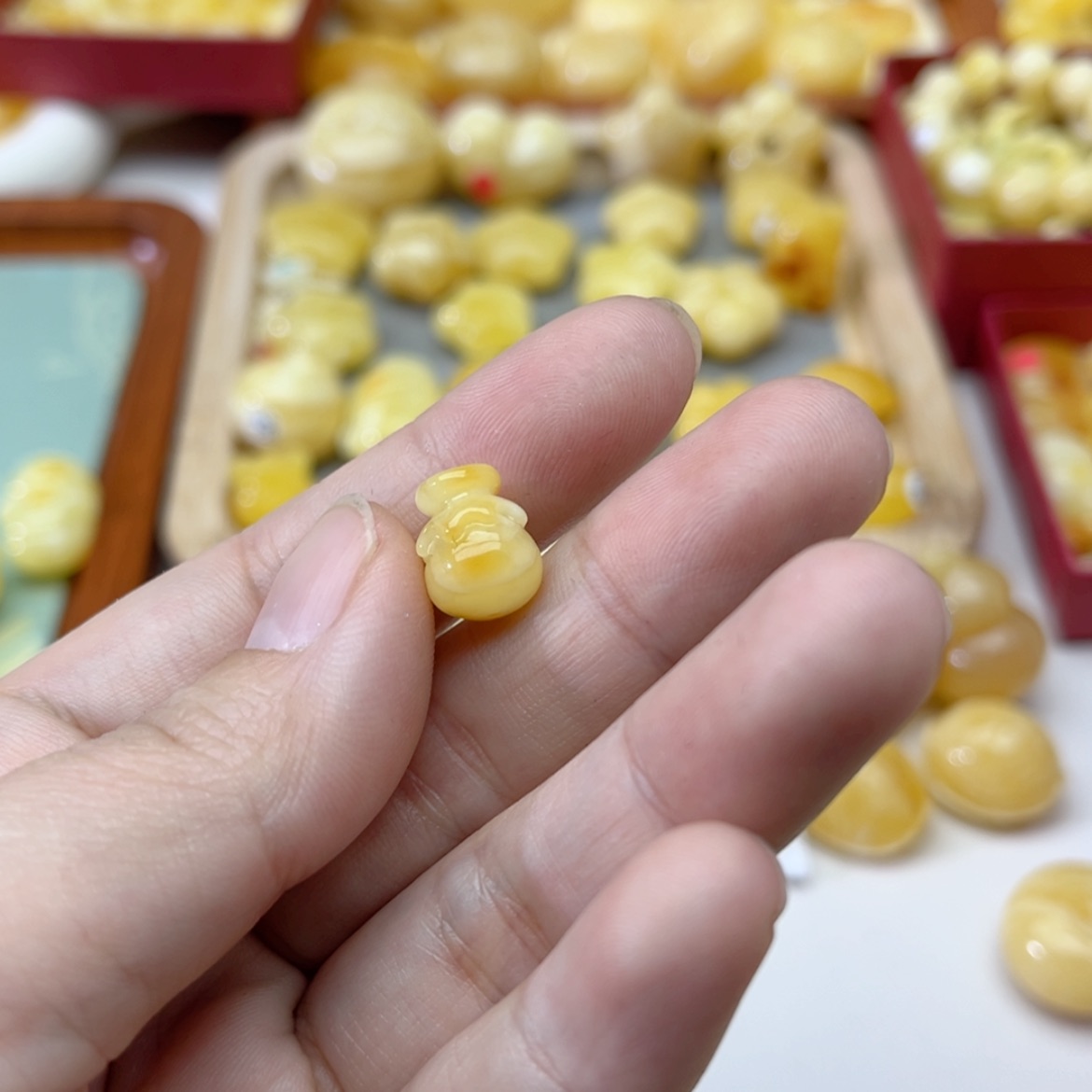 【闪购商品】未镶嵌蜜蜡裸石配饰