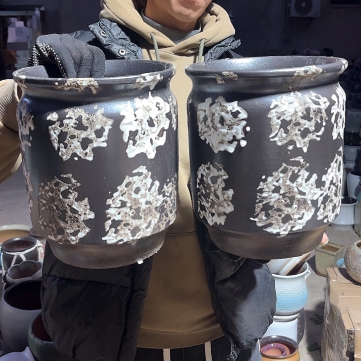 紫砂茶碗侘寂风两个口径20高度23.8