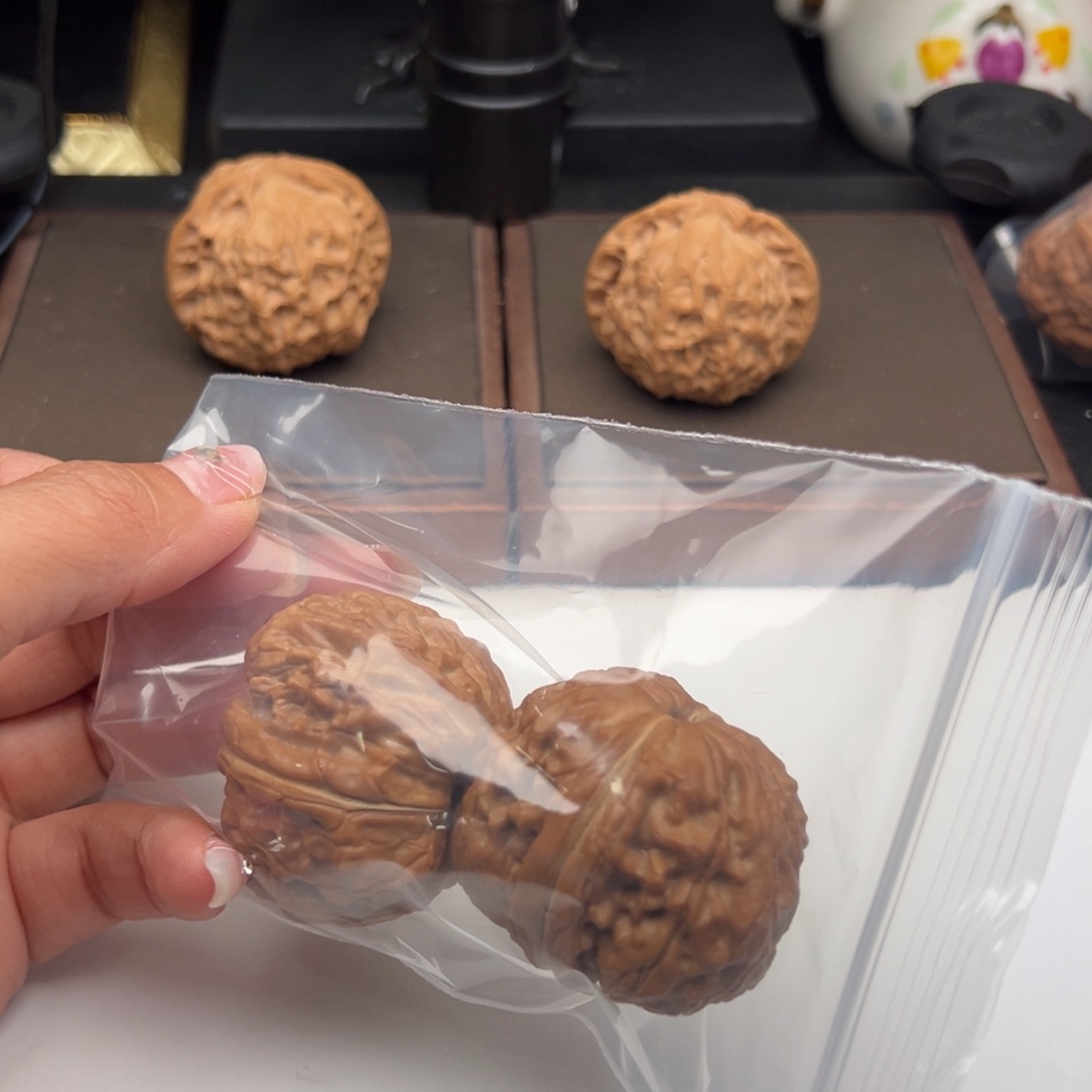 文玩核桃把件?****长允石元宝44