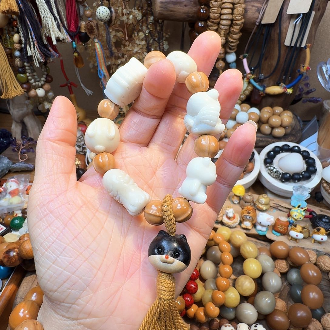 柏香籽/百香籽吊坠菩提树是