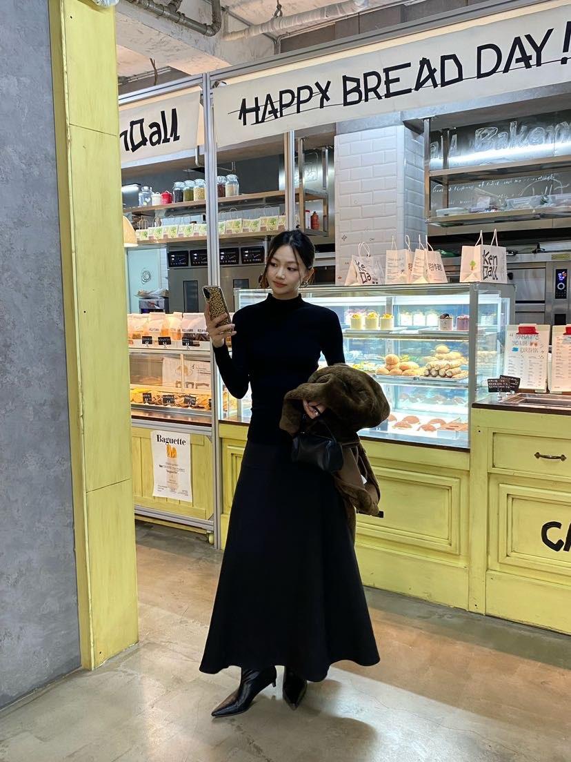 米古古 SOUL #-7644-福 垂感大裙摆显瘦半裙（S：裙长91 腰围68）