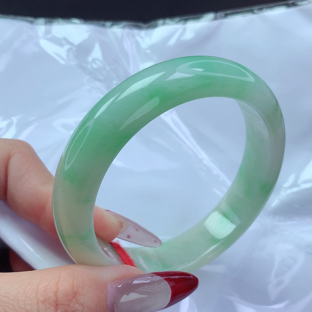 【闪购商品】翡翠手镯未镶嵌a 1