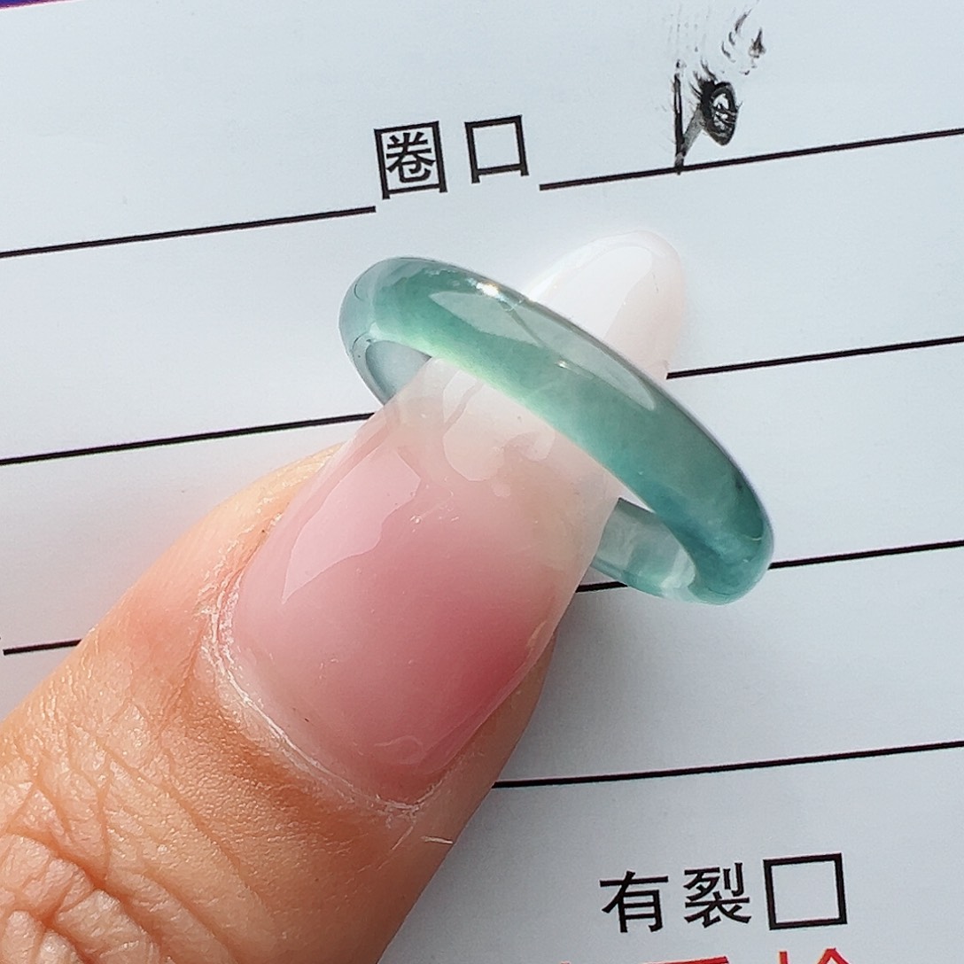 翡翠戒指未镶嵌天然