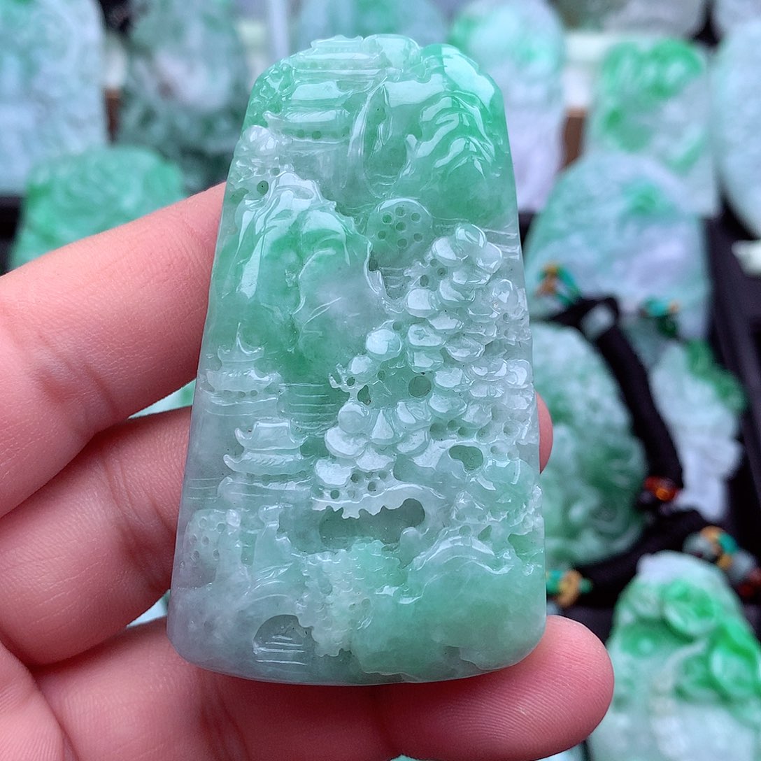 翡翠吊坠(不含链)未镶嵌