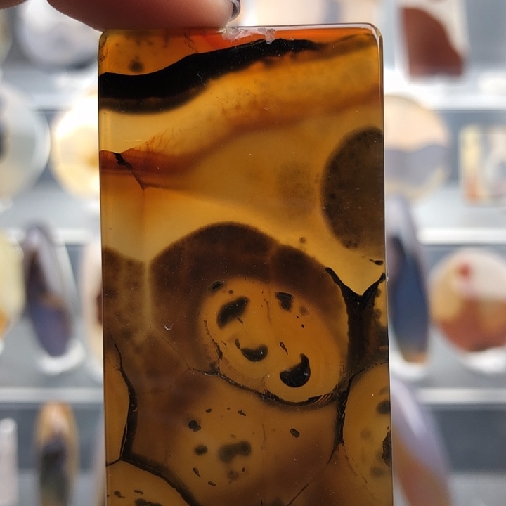 玛瑙/玉髓未镶嵌颈饰61微瑕