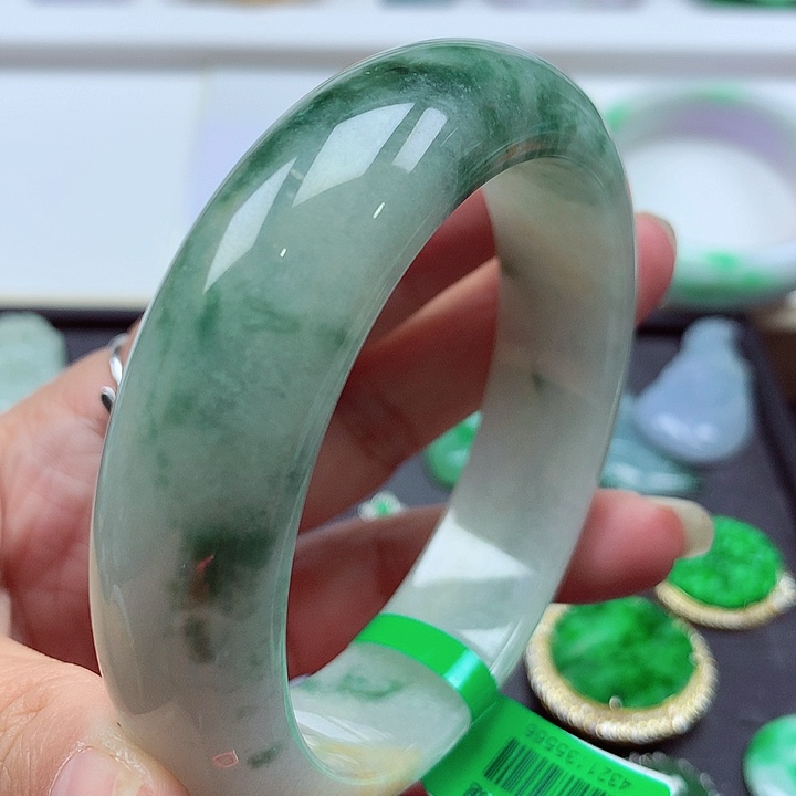 未镶嵌手镯翡翠翡翠