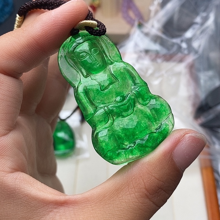 翡翠未镶嵌颈饰181手串