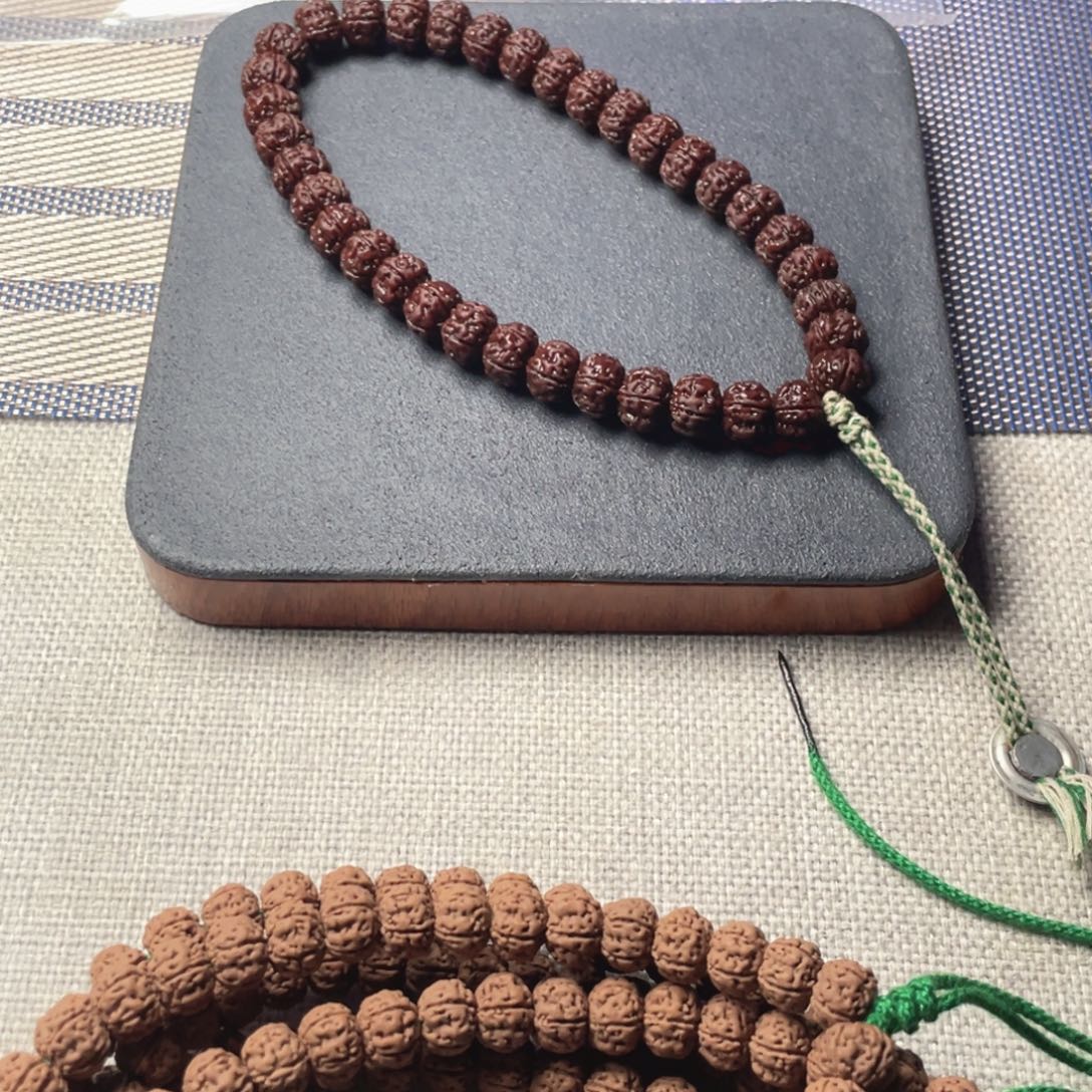 金刚菩提吊坠老树