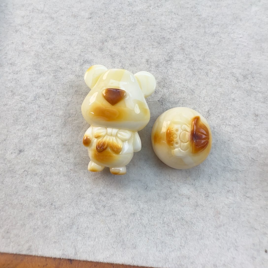 琥珀珠宝奇石未镶嵌