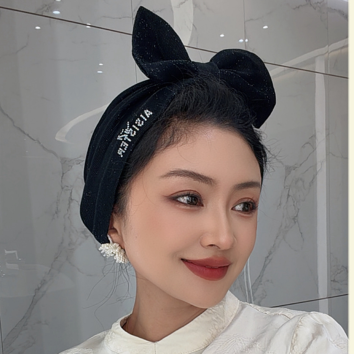 时尚高级感亮丝大蝴蝶结发箍韩版百搭包头帽