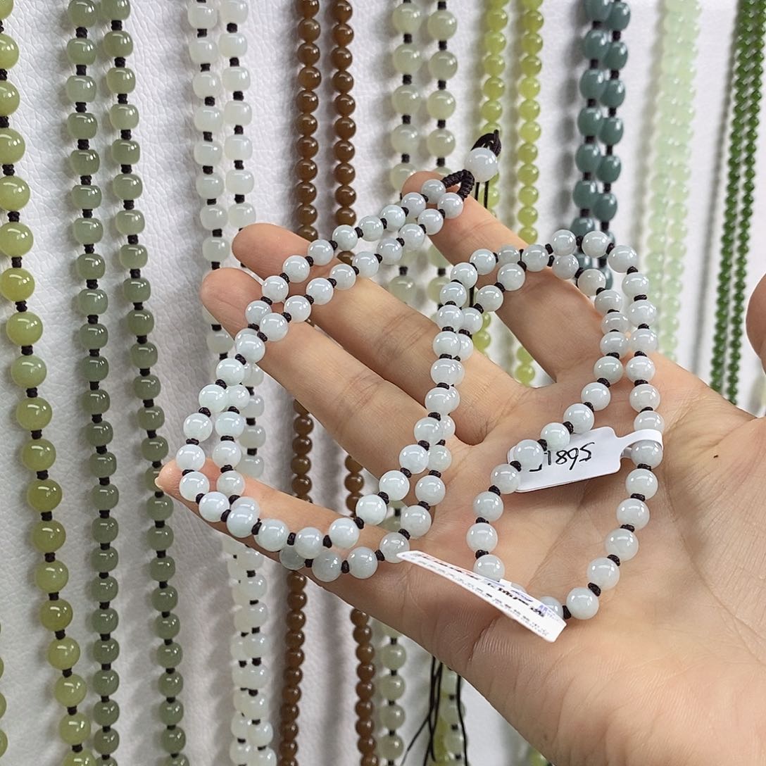 翡翠未镶嵌颈饰天然翡翠项链