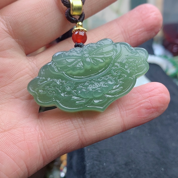 未镶嵌和田玉挂件酸**酥
