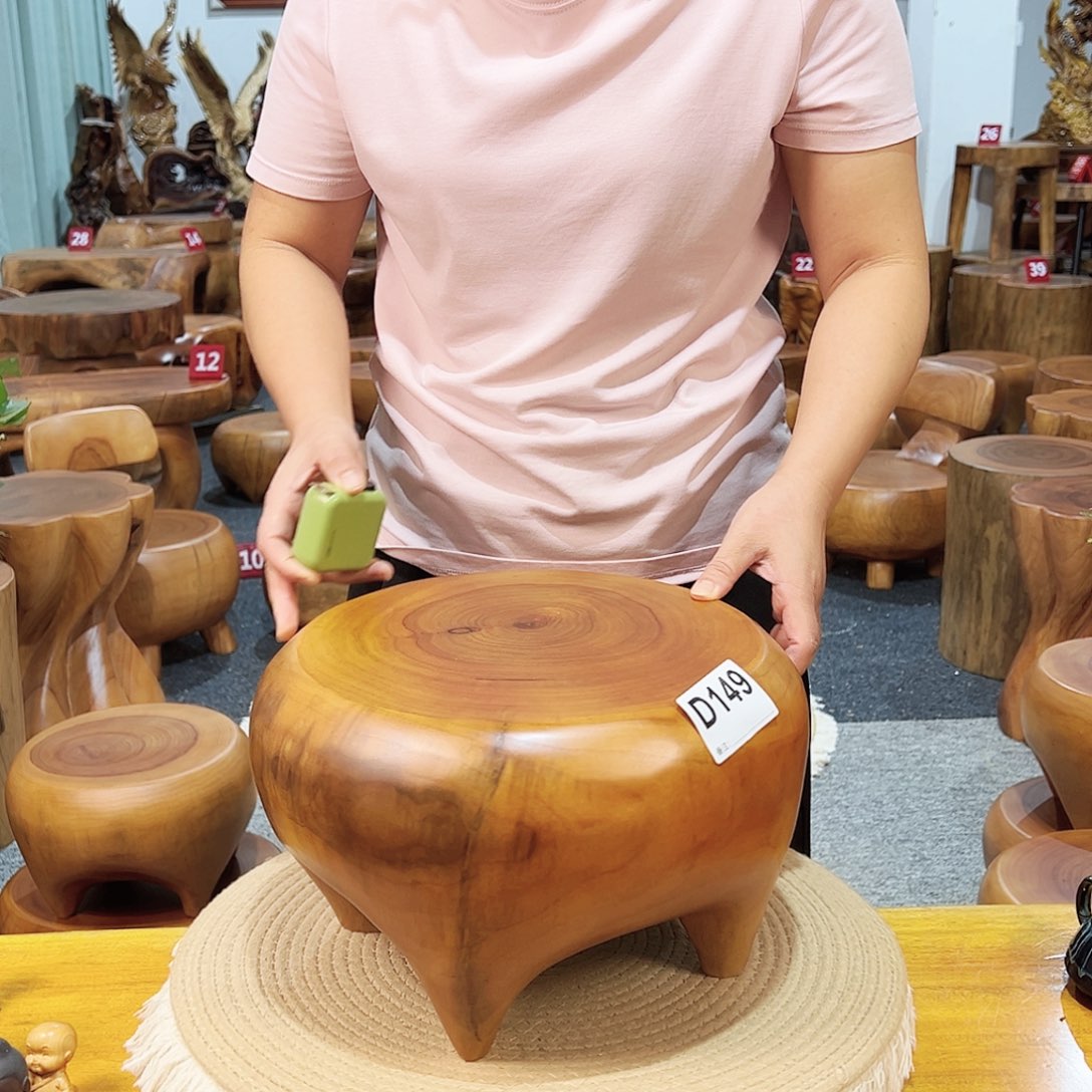 7 号香樟木尺寸：32-32-20cm