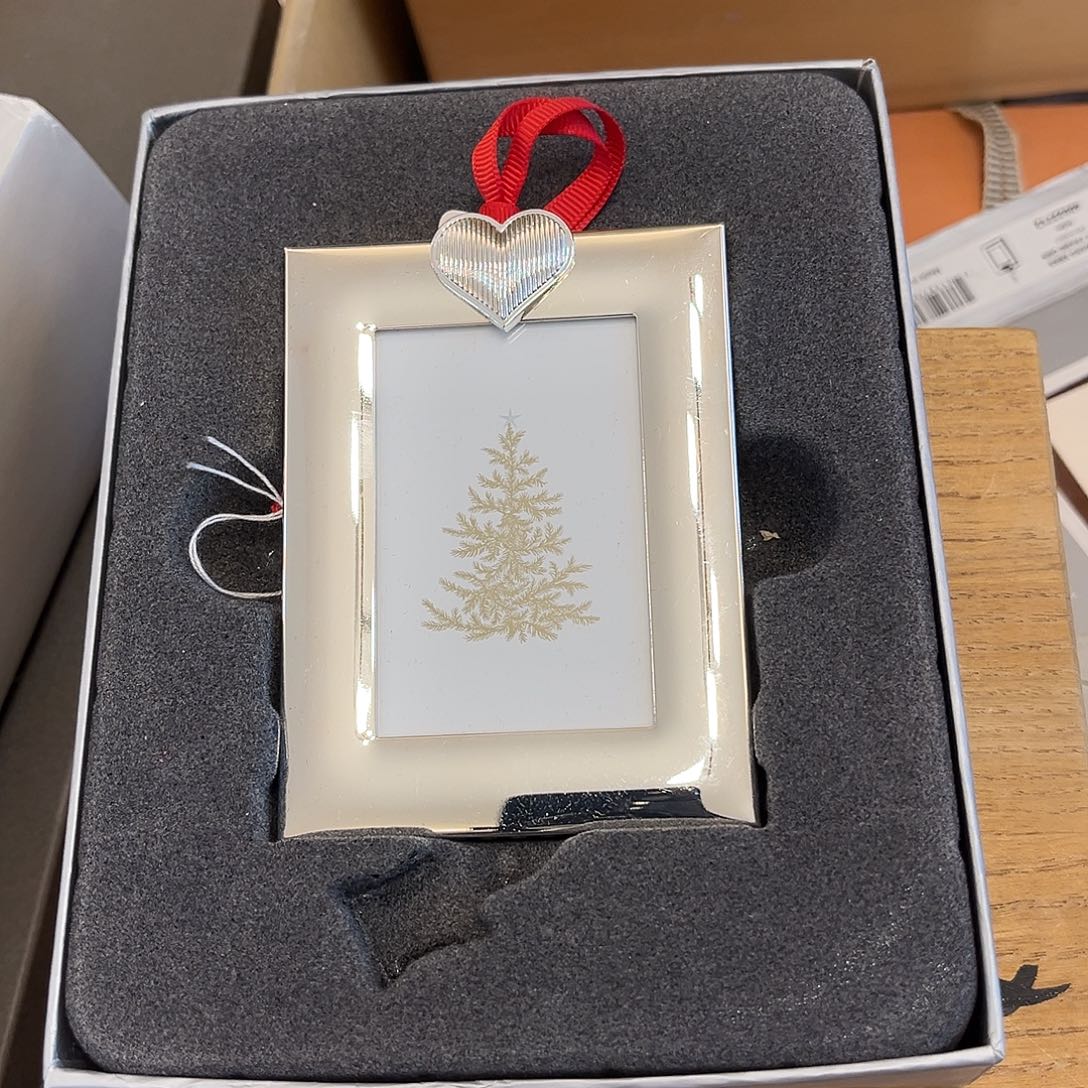 盖碗在家门口看到有条