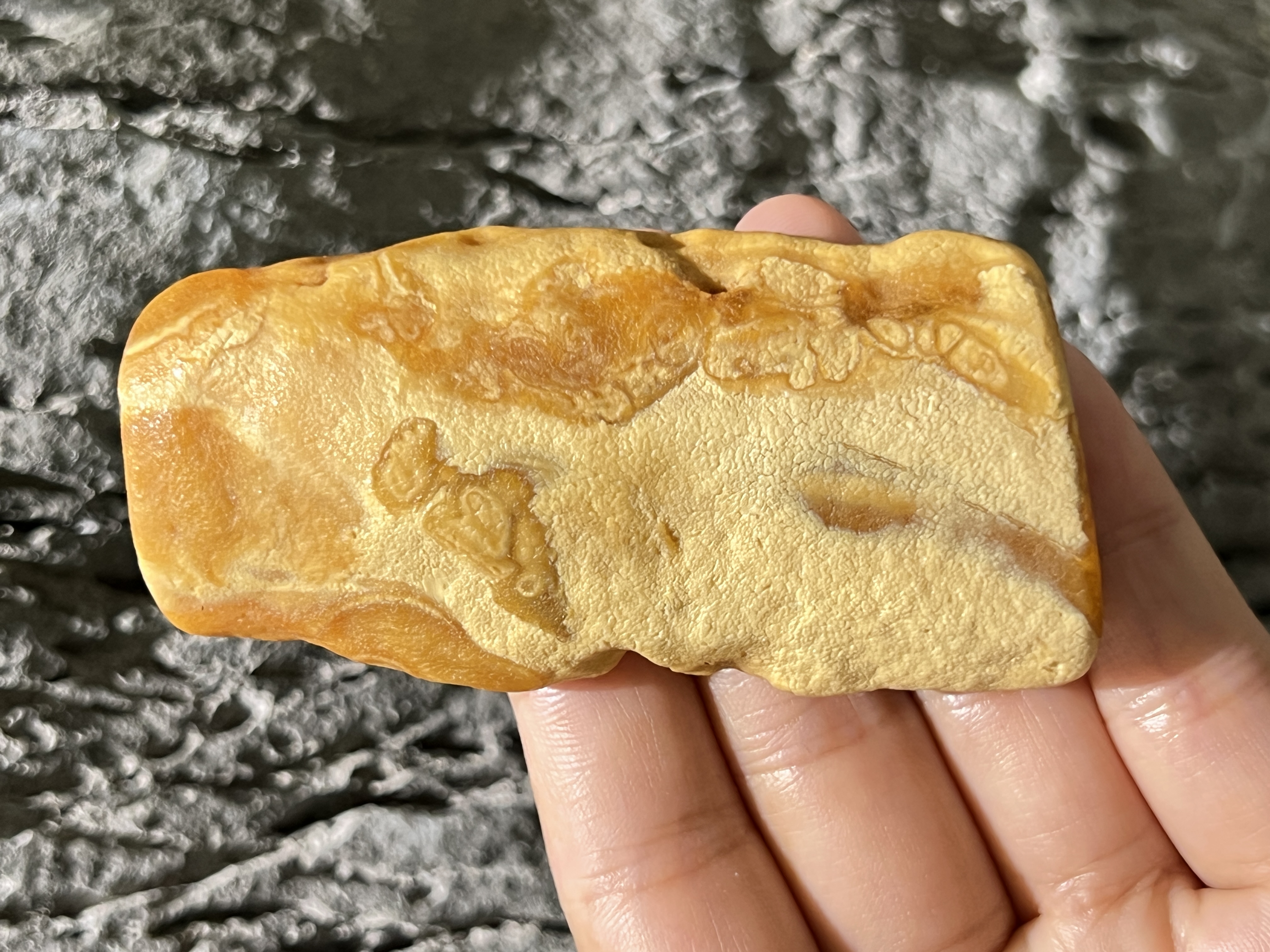 天然花蜡全皮喜上眉梢手把件