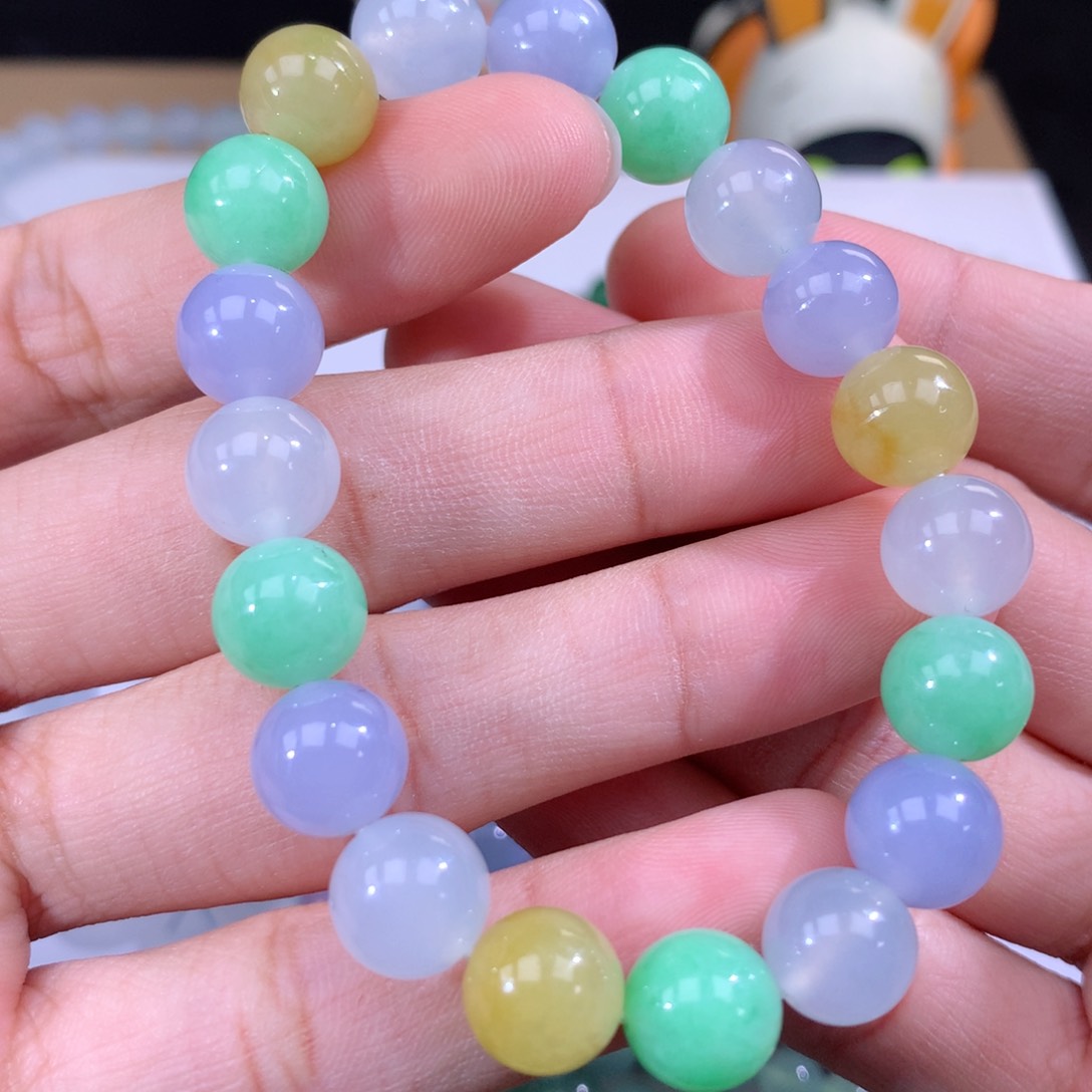 翡翠手链未镶嵌翡翠