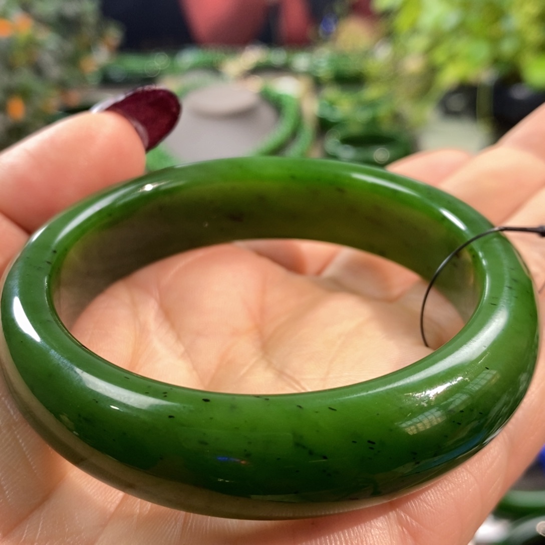 和田玉（碧玉）手镯未镶嵌