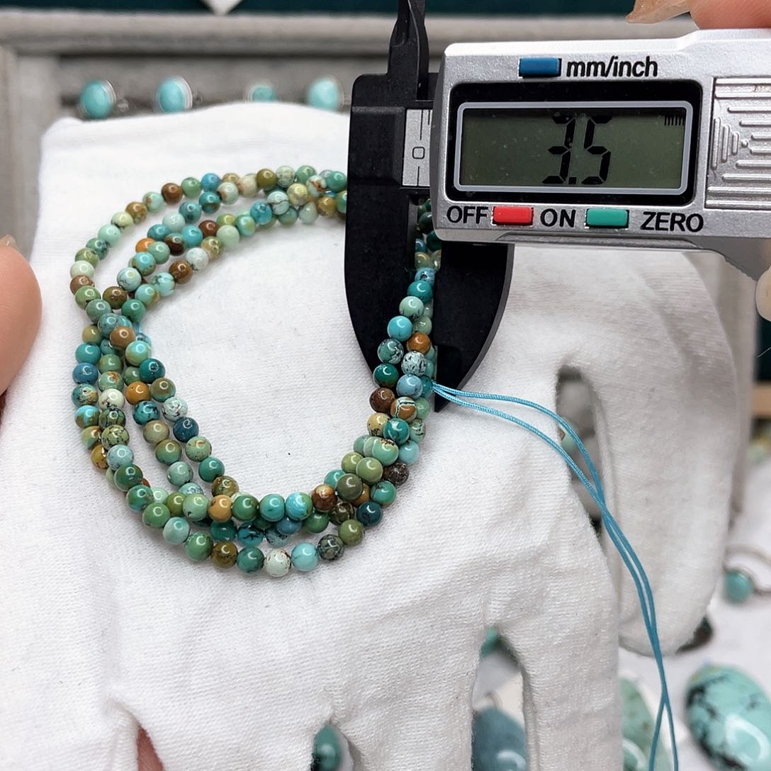 绿松石绿松石未镶嵌