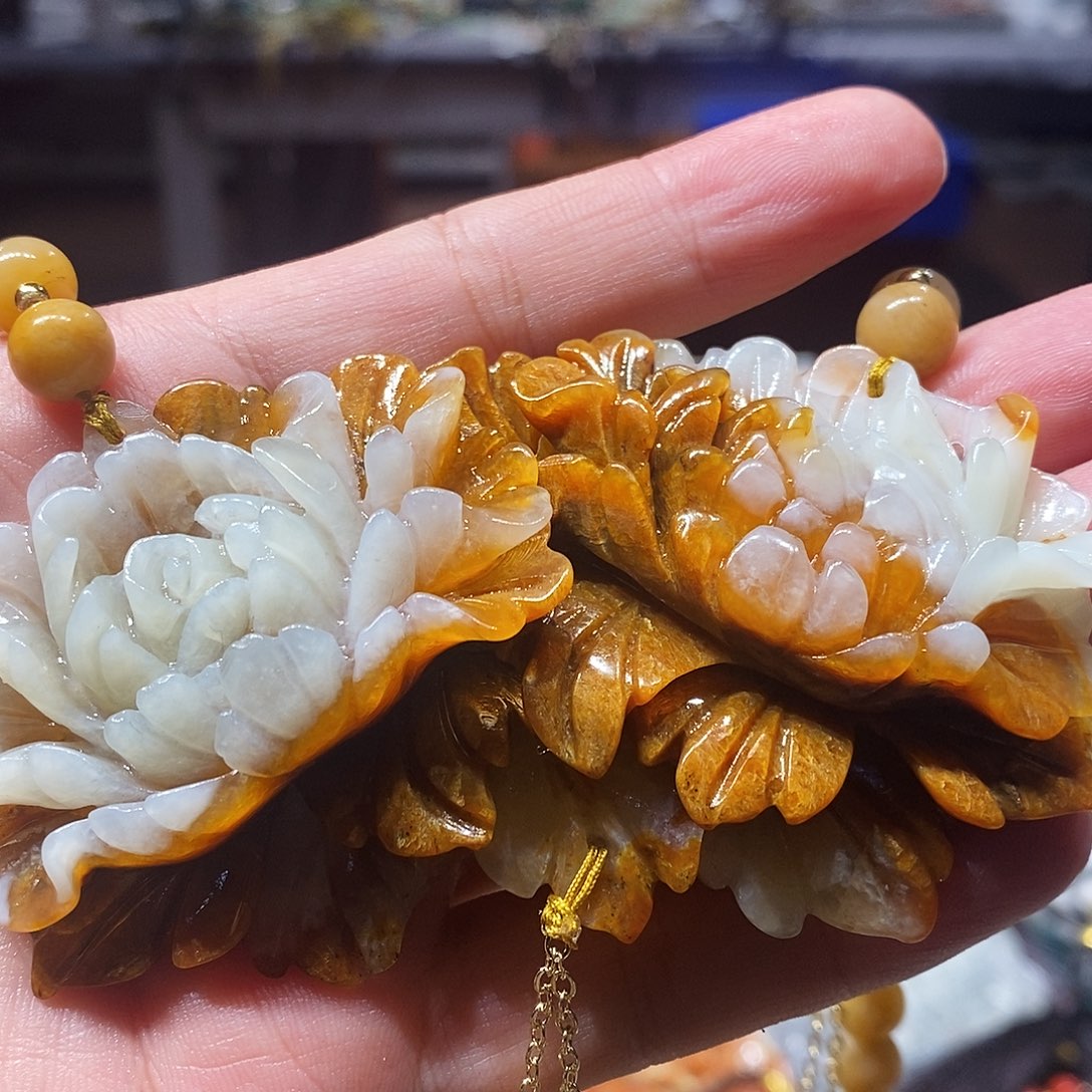 未镶嵌岫玉毛衣链