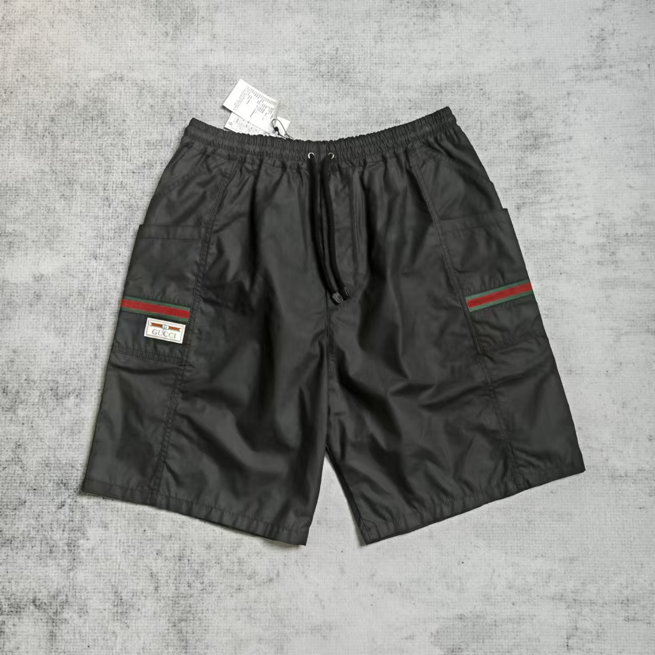 99新 GUCCI/古驰 /logo黑色休闲短裤/48码/带吊牌