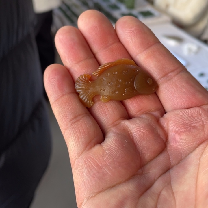 和田玉（糖玉）未镶嵌颈饰