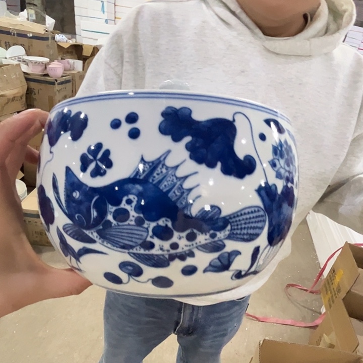 瓷片景德镇陶瓷荷花鱼藻罐（3斤装）