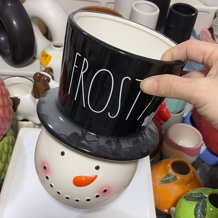 陶瓷花盆有孔 瑕疵介意勿拍 