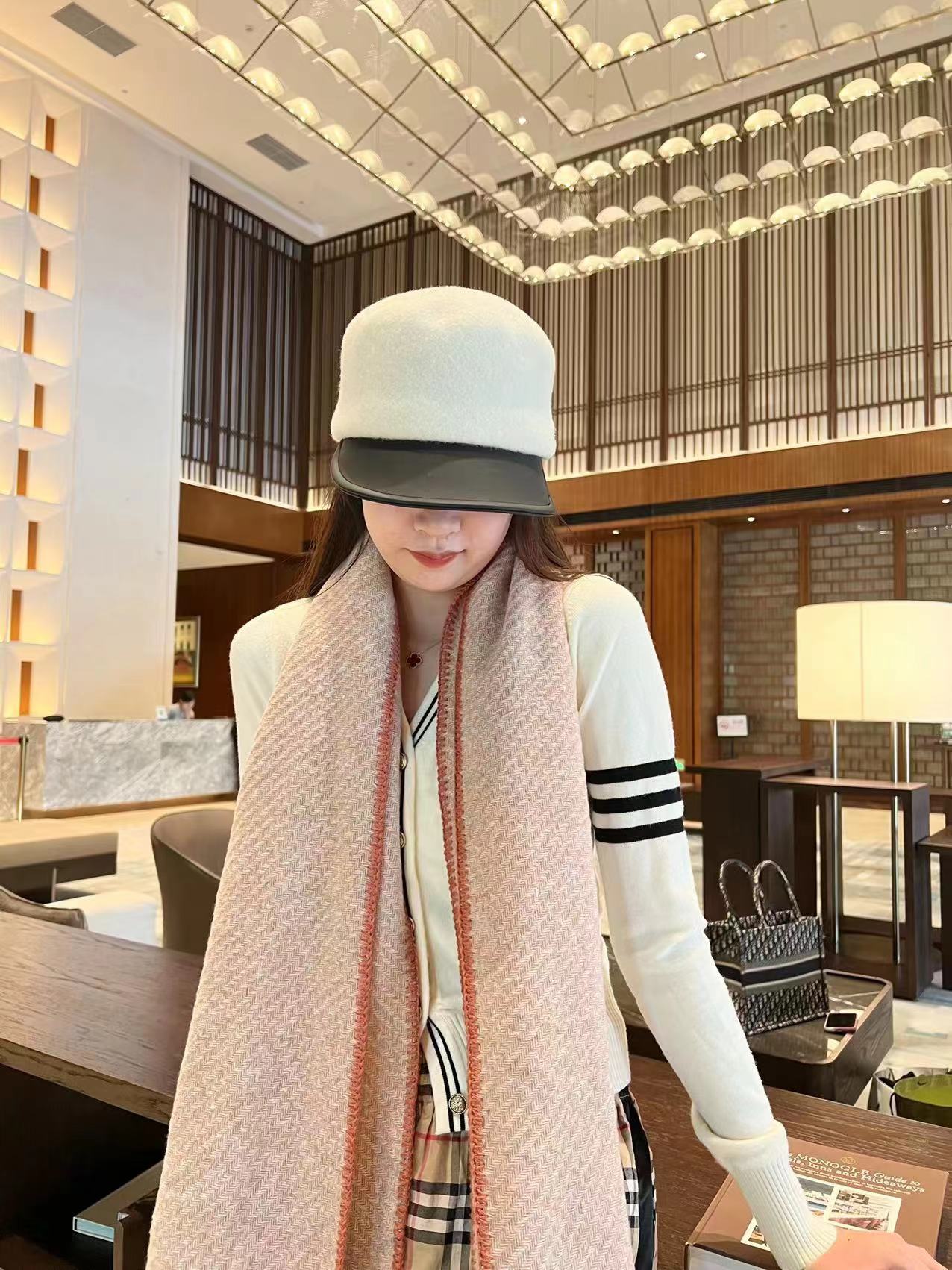 【工厂】简约气质柔软顺滑丝巾方巾披肩洋气时尚款围巾A1