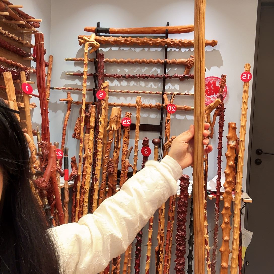 朝***。木六道木拐长度107公分