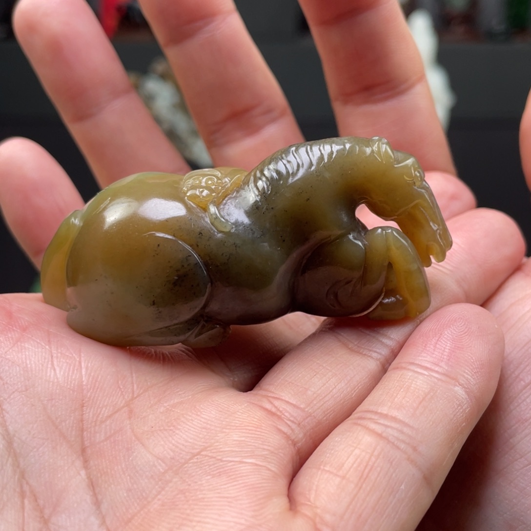 未镶嵌和田玉把件