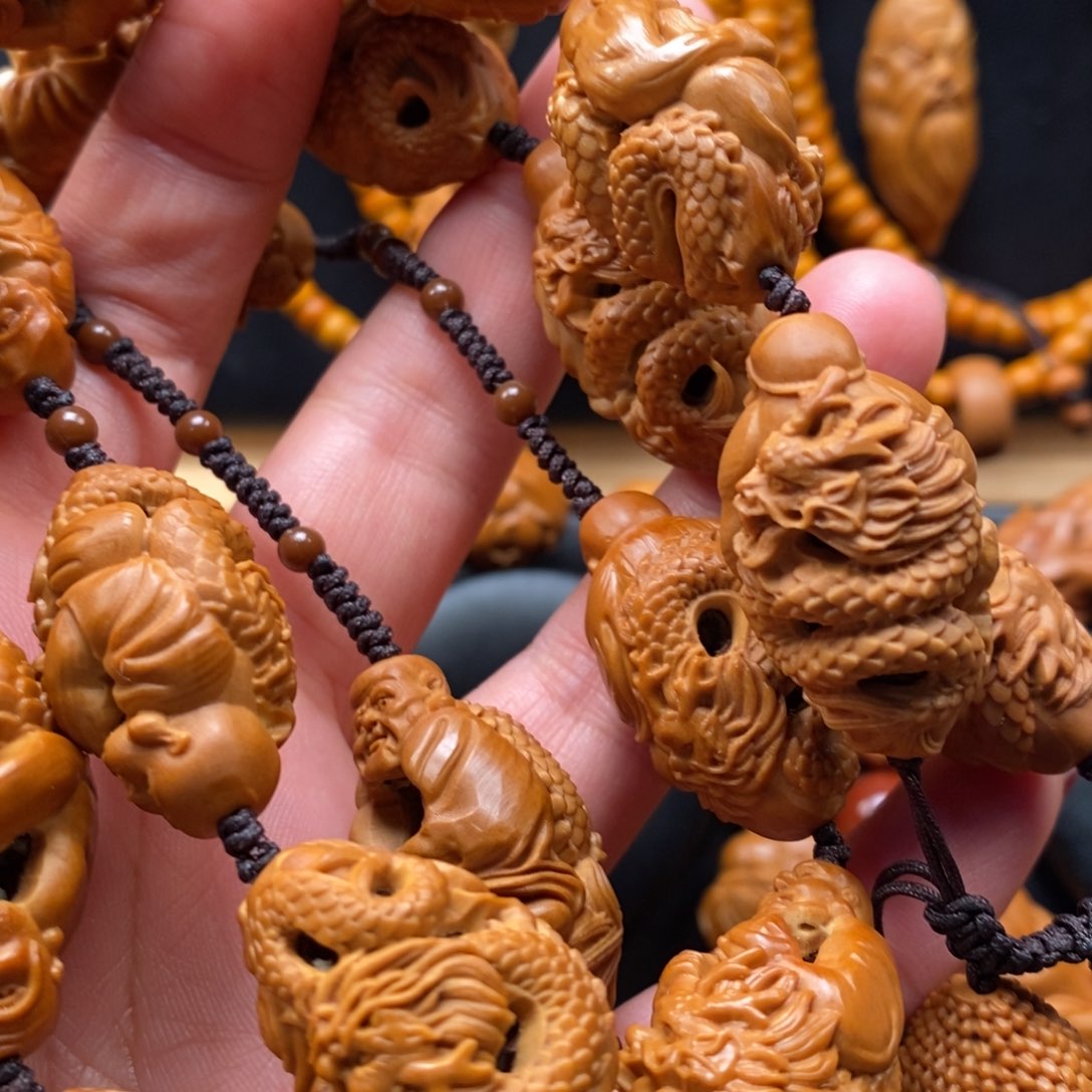 橄榄核手串龙罗汉