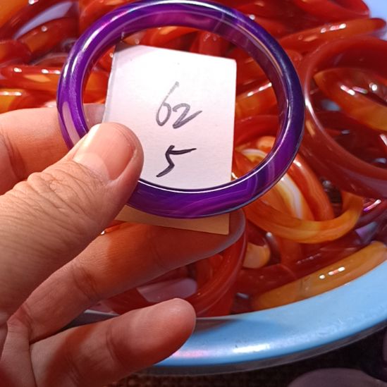 玛瑙/玉髓未镶嵌手镯