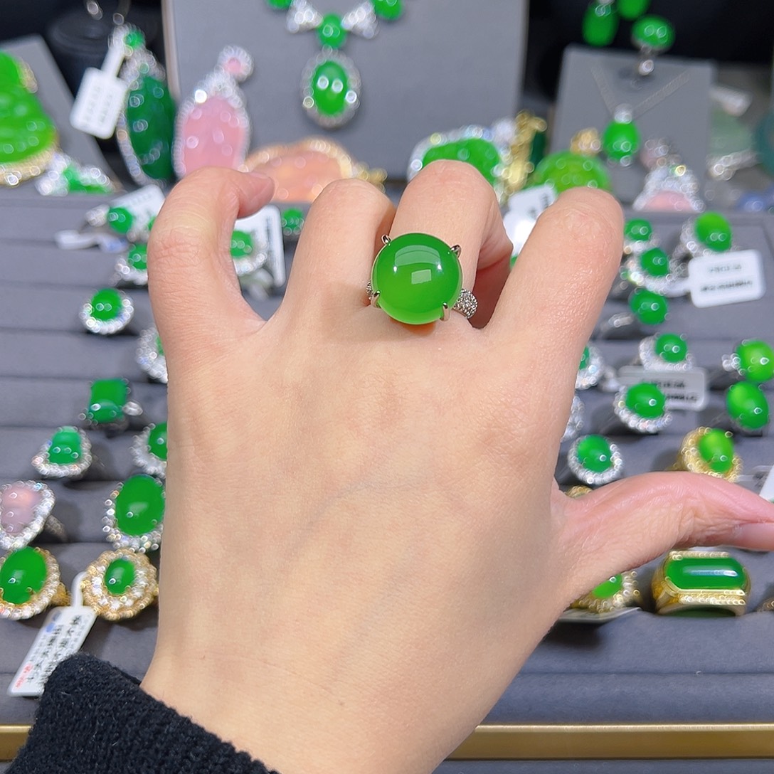 玛瑙/玉髓合金颈饰