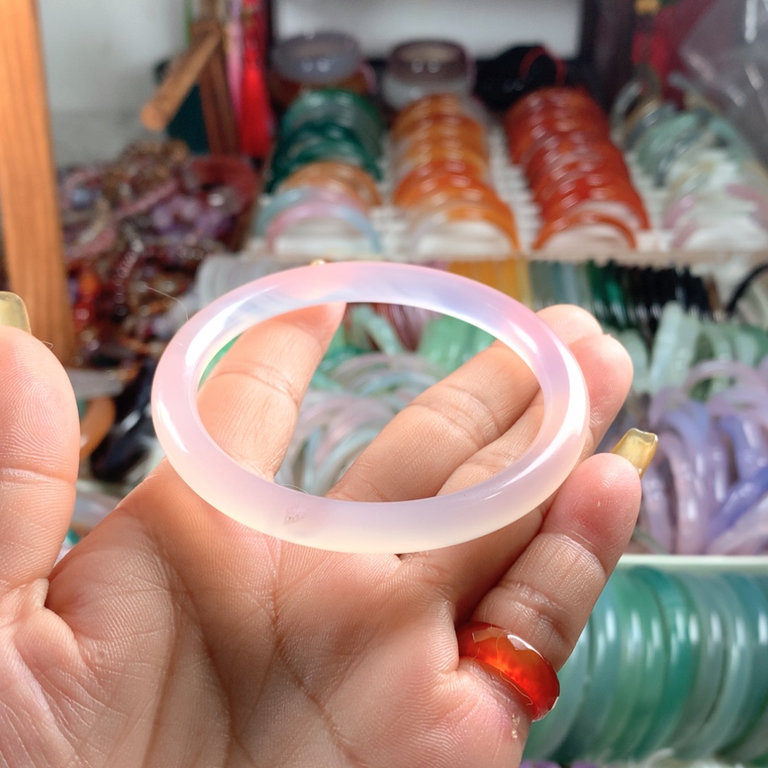 玛瑙/玉髓未镶嵌手镯