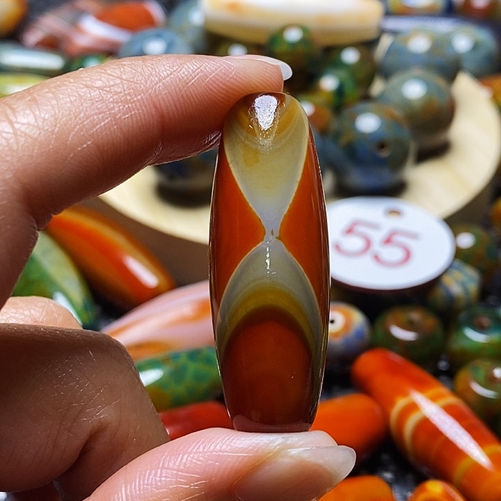 天***勤玛瑙/玉髓未镶嵌颈饰