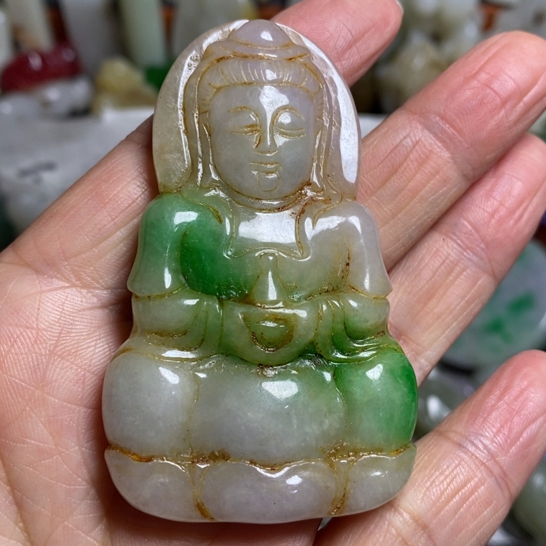 用***3和田玉（糖玉）未镶嵌颈饰