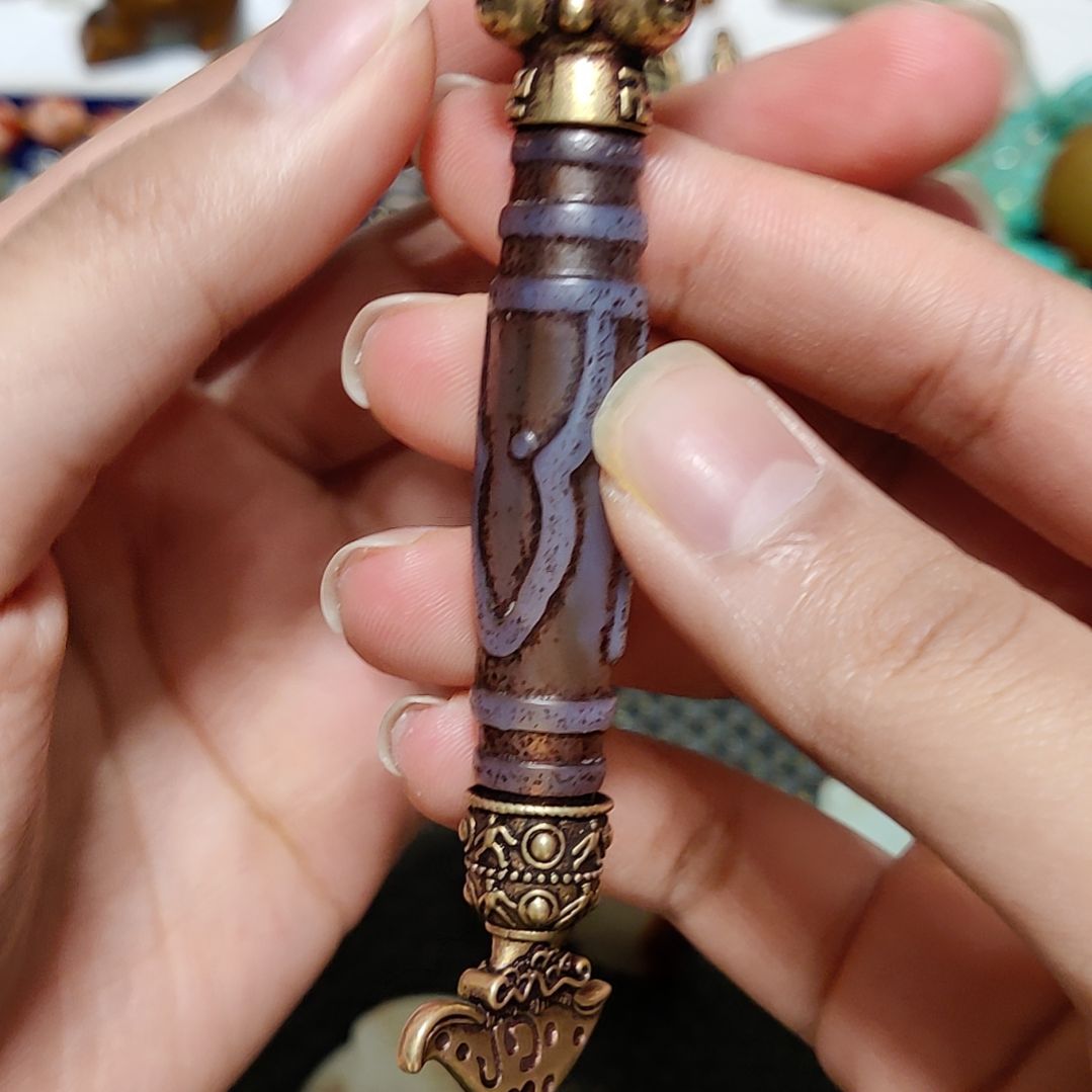 玛瑙/玉髓足铂镶嵌颈饰