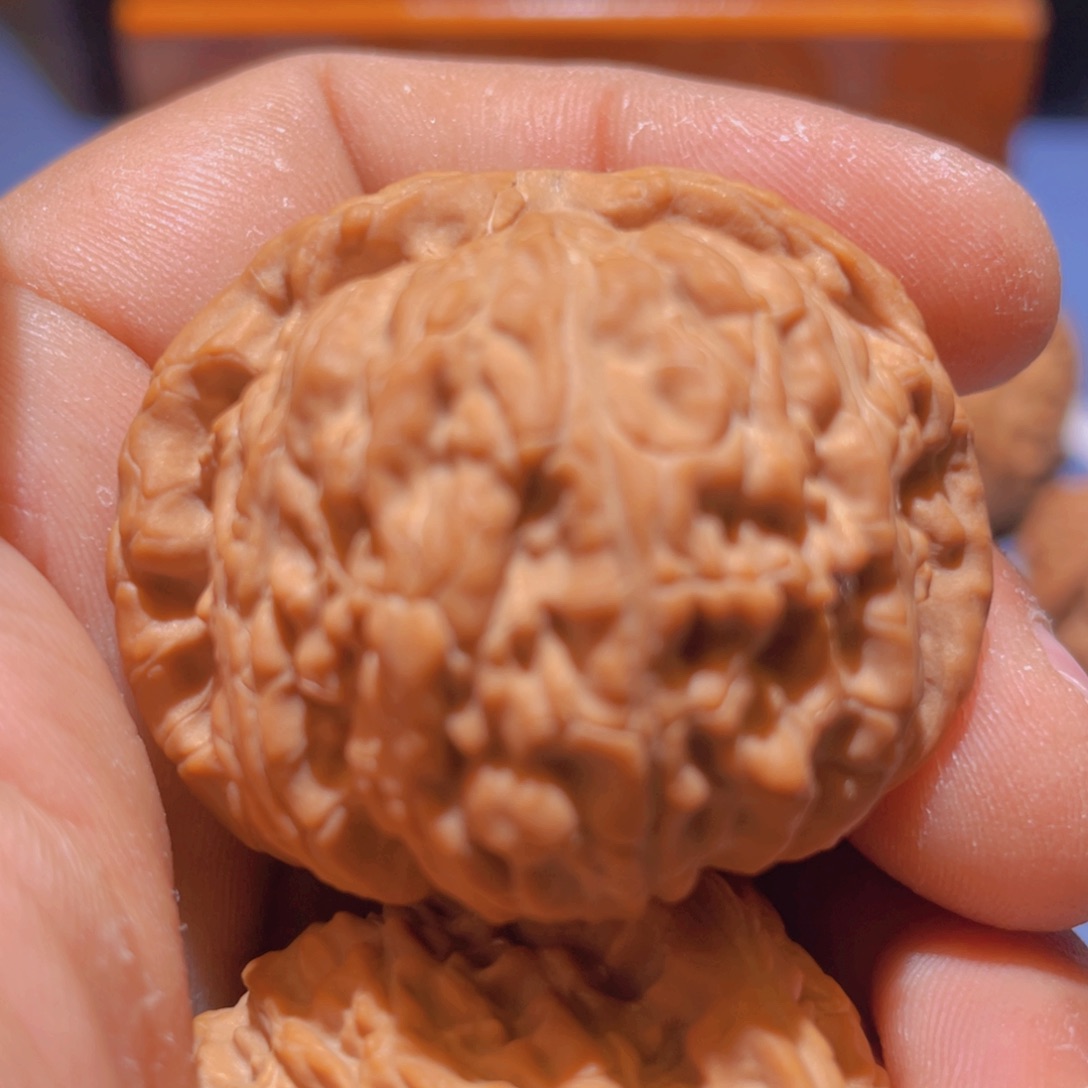 文玩核桃吊坠三****}白狮子