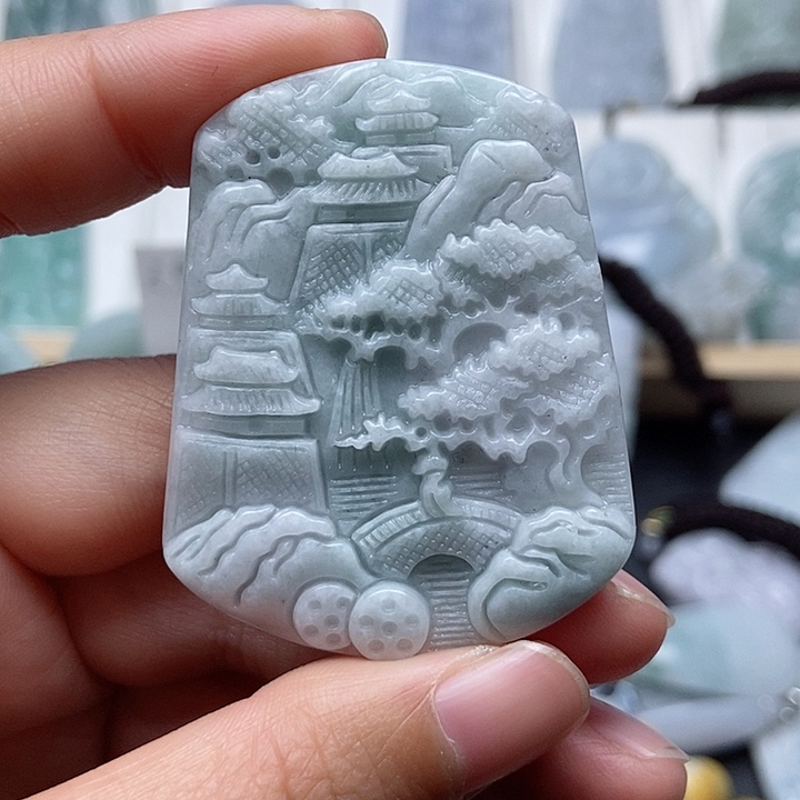 翡翠吊坠(不含链)未镶嵌翡翠
