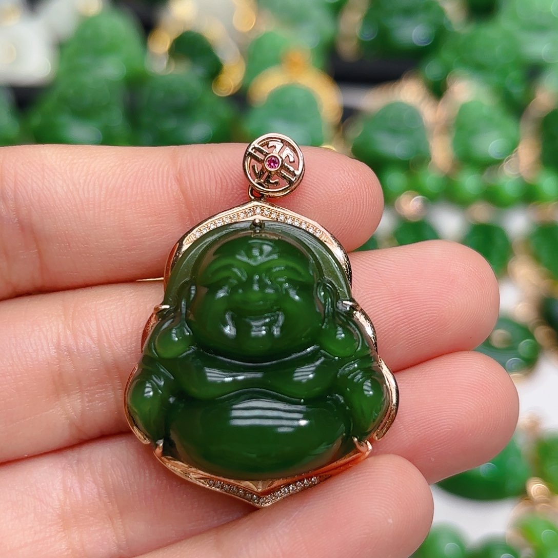 和田玉（碧玉）颈饰18K金镶嵌