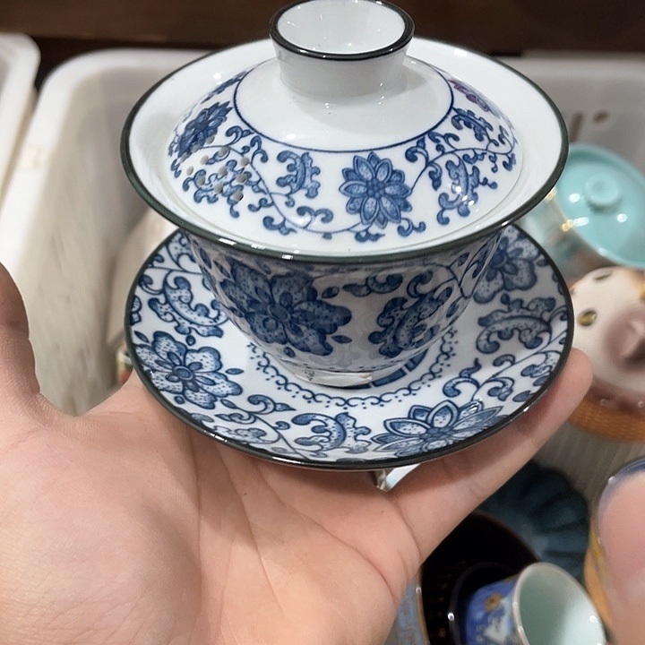 陶瓷茶具全部清清完回家过年