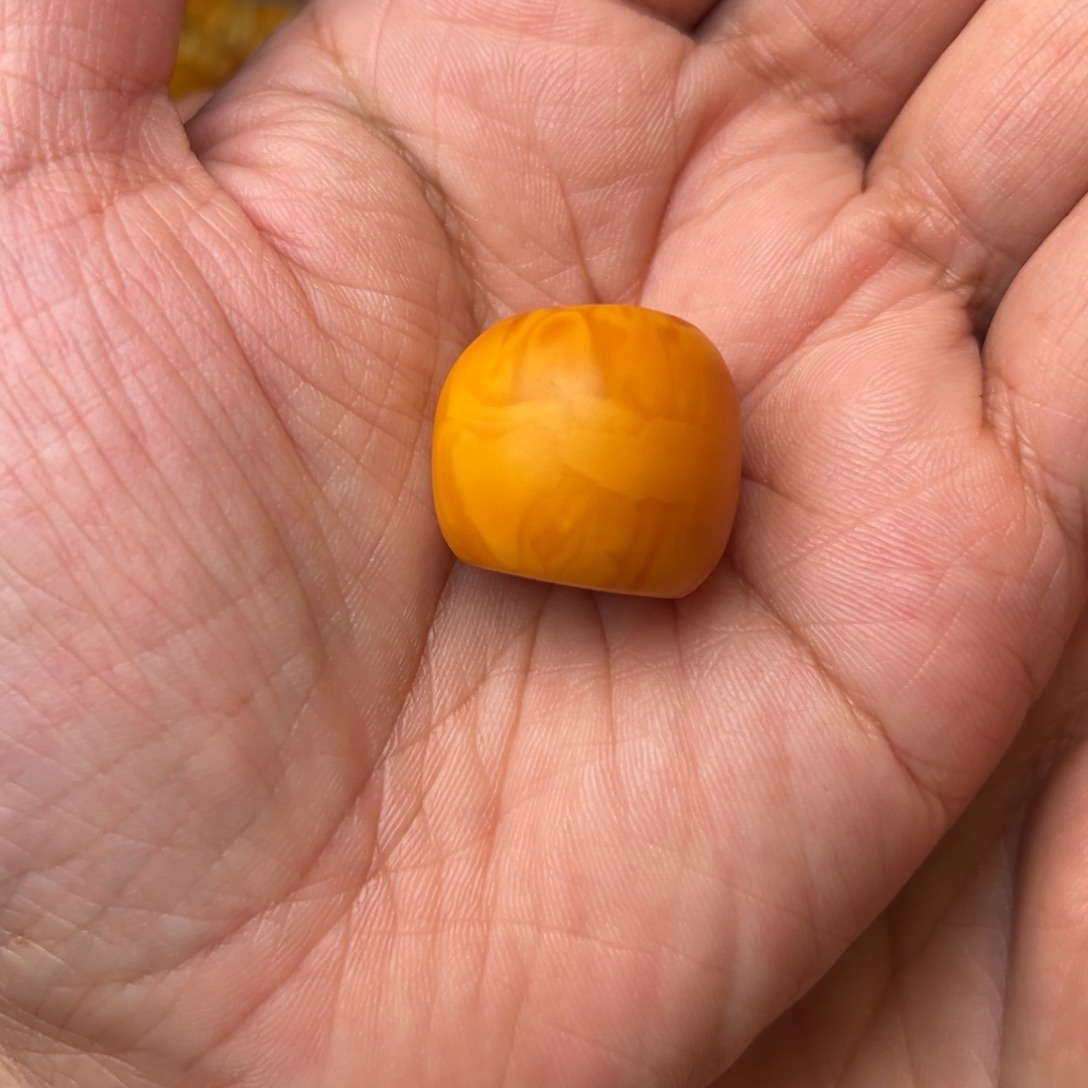 蜜蜡未镶嵌吊坠(不含链)